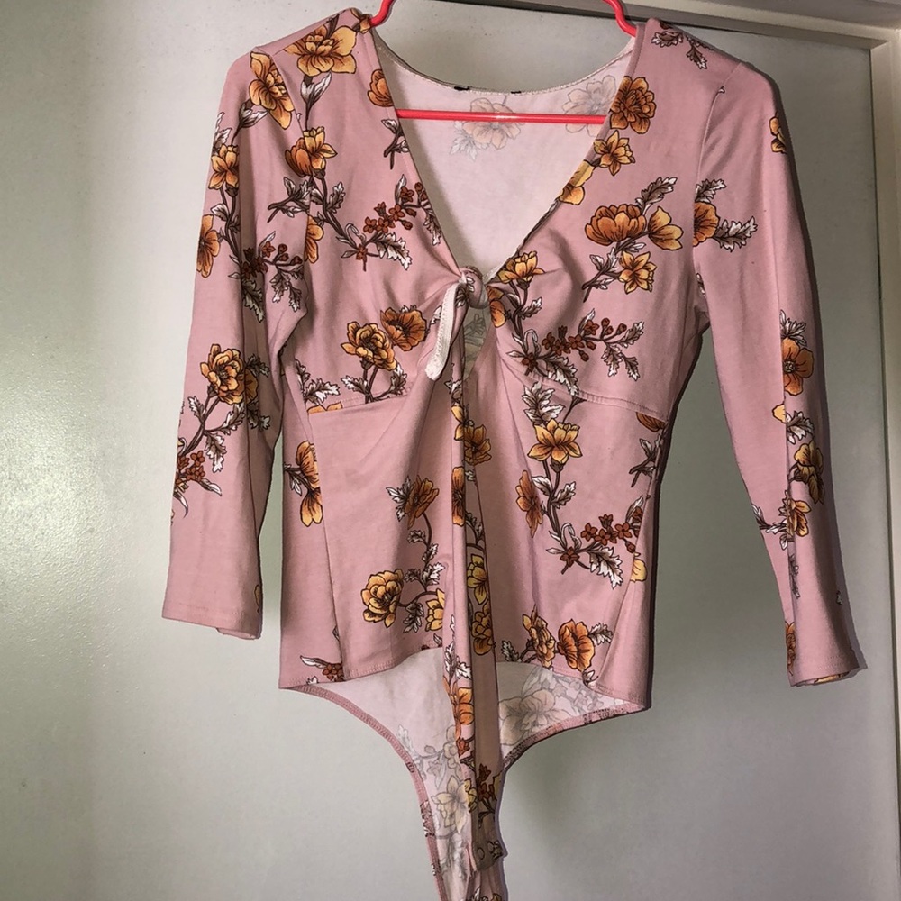 FashionNova Long Sleeve Floral Bodysuit